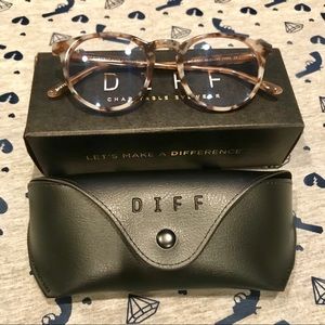 NIB Diff Bluelight Blocking Glasses- Sawyer